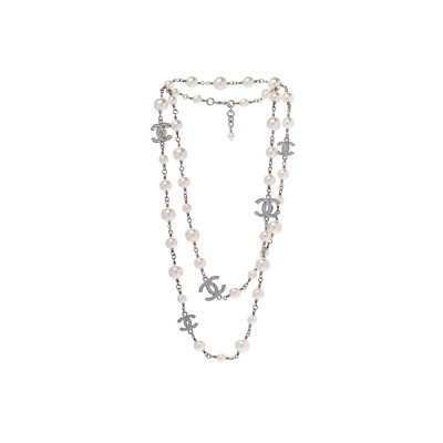 CHANEL GRADUATED PEARL CRYSTAL CC LONG NECKLACE SILVER 